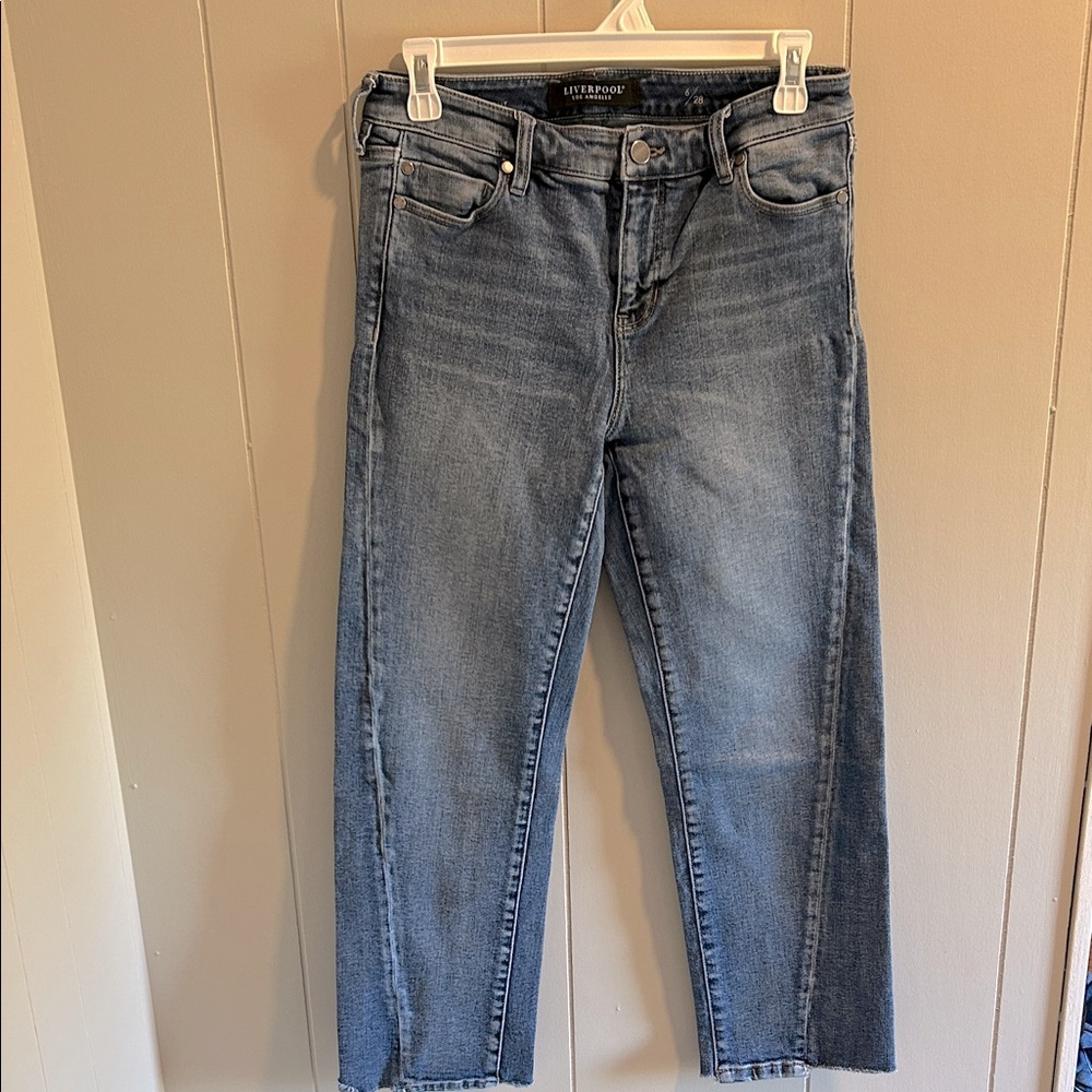 Liverpool The Crop Straight Denim Jeans. 6/28